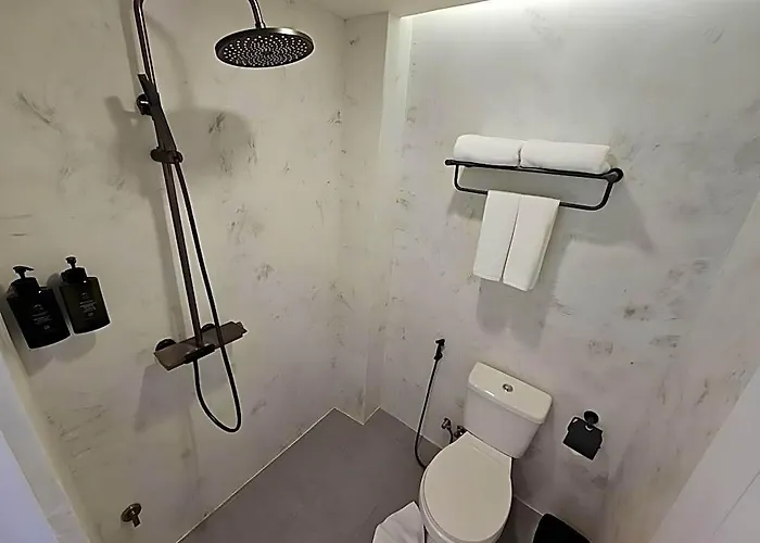 Arawana Express Sukhumvit 22